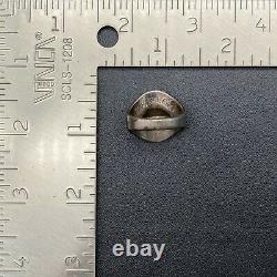 Vintage Navajo Fred Peshlakai Stamped Repousse Sterling Silver Ring Size 8.25