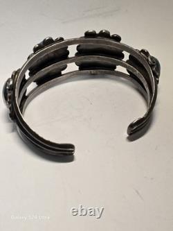 Vintage Navajo Handmade Sterling Silver Cuff Turquoise Bracelet