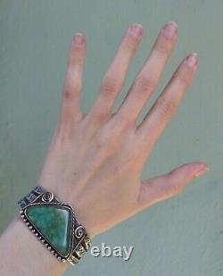 Vintage Navajo Indian Silver Green Triangle Turquoise Cuff Bracelet