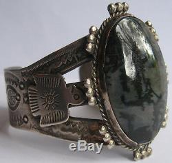 Vintage Navajo Indian Silver Thunderbirds & Scenic Agate Cuff Bracelet