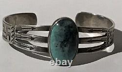 Vintage Navajo Indian Silver Whirling Logs Arrows Great Turquoise Cuff Bracelet