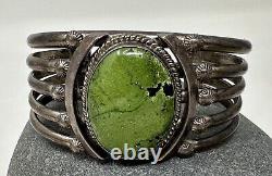 Vintage Navajo Native American J. Begay Sterling Silver Green Turquoise Bracelet