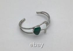 Vintage Navajo Native American Sterling Silver Blue Turquoise Cuff Bracelet