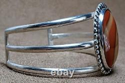 Vintage Navajo Native American Sterling Silver & Fine Banded Agate Cuff Bracelet