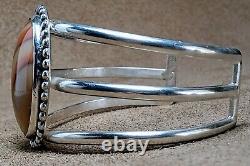 Vintage Navajo Native American Sterling Silver & Fine Banded Agate Cuff Bracelet