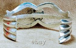 Vintage Navajo Native American Sterling Silver Natural Turquoise Cuff Bracelet