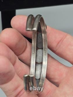 Vintage Navajo Native American Sterling Silver Turquoise & Red Coral Bracelet