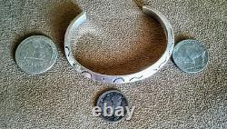 Vintage Navajo Native American Tooled Sterling Silver Knife Edge Cuff Bracelet