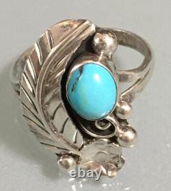 Vintage Navajo Ring Turquoise Sterling Silver Native Ethnic Tribal Jewelry S 7.5