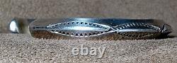 Vintage Navajo Signed Sterling Silver Carinated Angle Knife Edge Cuff Bracelet