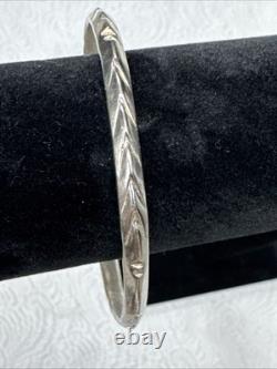 Vintage Navajo Signed Sterling Silver Etched Geometric Patterns Bangle Bracelet