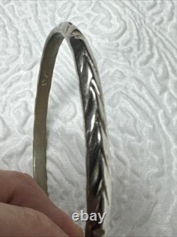 Vintage Navajo Signed Sterling Silver Etched Geometric Patterns Bangle Bracelet