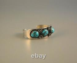 Vintage Navajo Silver Bracelet 3 Beautiful Turquoise Stones in Shadowbox 6