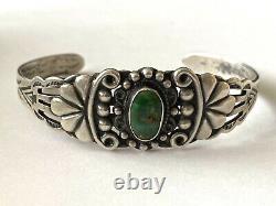 Vintage Navajo Sterling 925 Turquoise Hand Stamped Ladies Bracelet Cuff Patina