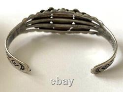 Vintage Navajo Sterling 925 Turquoise Hand Stamped Ladies Bracelet Cuff Patina