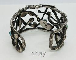 Vintage Navajo Sterling Silver Blue Turquoise Noodle Snakes Modernist Bracelet