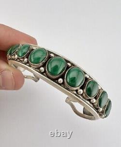 Vintage Navajo Sterling Silver Green Malachite 15 Stone Row Cuff Bracelet