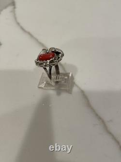 Vintage Navajo Sterling Silver Natural Red Coral Ring Size 6.5 Signed BB 5.3g