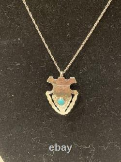 Vintage Navajo Sterling Silver Natural Turquoise Arrowhead Pendant Necklace 18