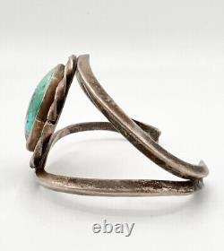 Vintage Navajo Sterling Silver & Nevada Carico Lake Turquoise Cuff Bracelet