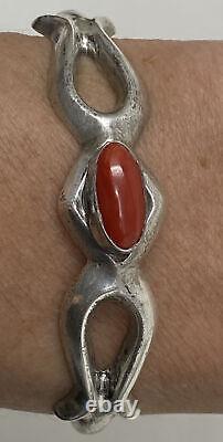 Vintage Navajo Sterling Silver Sandcast Coral Cuff-bracelet 6.25