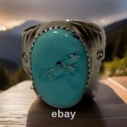 Vintage Navajo Sterling Silver Turquoise Cabochon Leaf Design Ring Size 8