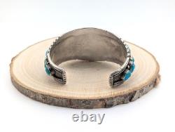 Vintage Navajo Turquoise Bracelet Signed Traditional 80s Jewelry Size 7.75 Tahe