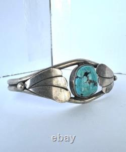 Vintage Navajo Turquoise Sterling Silver Cuff Bracelet 7 19 grams #217