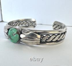 Vintage Navajo Turquoise Sterling Silver Wire Cuff Bracelet 6 26 grams #283