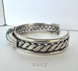 Vintage Navajo Turquoise Sterling Silver Wire Cuff Bracelet 6 26 grams #283
