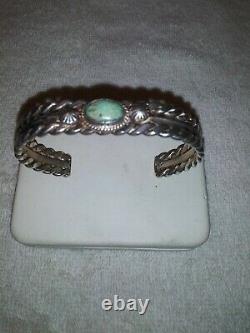 Vintage Navajo Twisted Wire Bracelet with #8 Spiderweb Turquoise