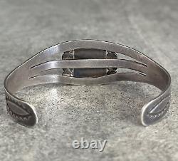 Vintage Old Native American Navajo Turquoise Sterling silver Bracelet