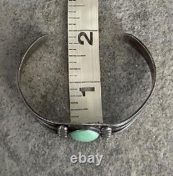 Vintage Old Native American Navajo Turquoise Sterling silver Bracelet