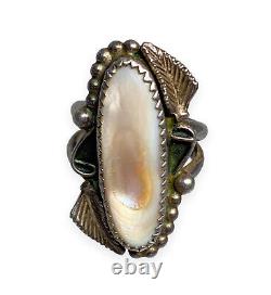 Vintage Old Pawn Navajo Sterling Silver & Abalone Dual Shank Ring Sz. 6.75
