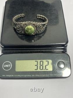 Vintage Old pawn Navajo Native American Turquoise Sterling Silver Cuff Bracelet