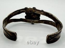 Vintage Old pawn Navajo Native American Turquoise Sterling Silver Cuff Bracelet