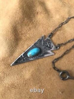 Vintage Rare Whirling Log Arrow Necklace With Smooth Bezel Turquoise