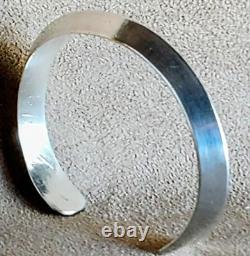 Vintage Signed Navajo Heavy Sterling Silver Carinated Knife Edge Cuff Bracelet