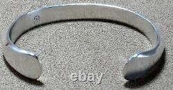 Vintage Signed Navajo Heavy Sterling Silver Carinated Knife Edge Cuff Bracelet