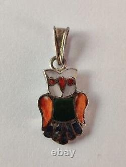 Vintage Signed Susie Calavaza Zuni Owl Pendant Stone Inlay Sterling Silver
