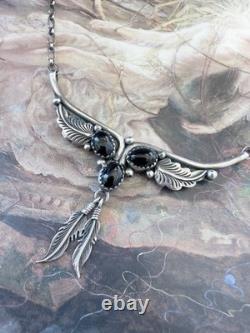 Vintage Sterling Silver NAVAJO Native American Onyx 3 Stone Necklace 18