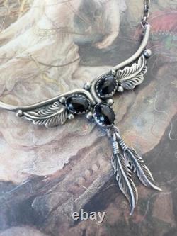 Vintage Sterling Silver NAVAJO Native American Onyx 3 Stone Necklace 18