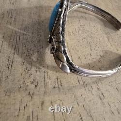 Vintage Sterling Silver & Turquoise Native American Cuff Bracelet