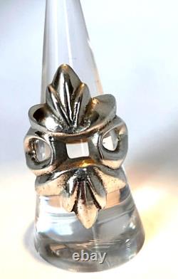 Vintage Tufa cast ring Size 7.75 925 Sterling silver handcrafted Native American