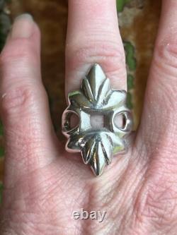 Vintage Tufa cast ring Size 7.75 925 Sterling silver handcrafted Native American