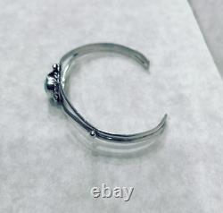 Vintage Turqloise Sterling Silver Navajo Cuff Leaf and Twist Design Excellent