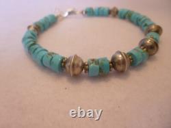 Vintage Turquoise and 925 Sterling Native American Southwestern Bracelet