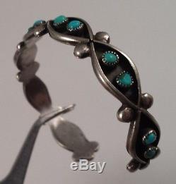 Vintage Zuni Indian Snake Eyes Turquoise Sterling Silver Bracelet Cuff