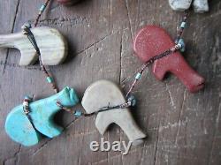 Vintage Zuni Native American Carved Bear Fetish NecklaceSanta Fe 1970's