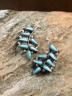 Vintage Zuni Native American Jewelry Needlepoint Turquoise Clip Earrings Silver